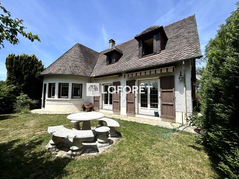 Maison à vendre, 212m², Saint-Santin-Cantalès