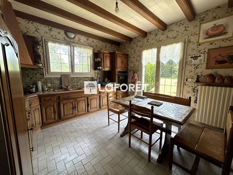 Maison à vendre, 212m², Saint-Santin-Cantalès