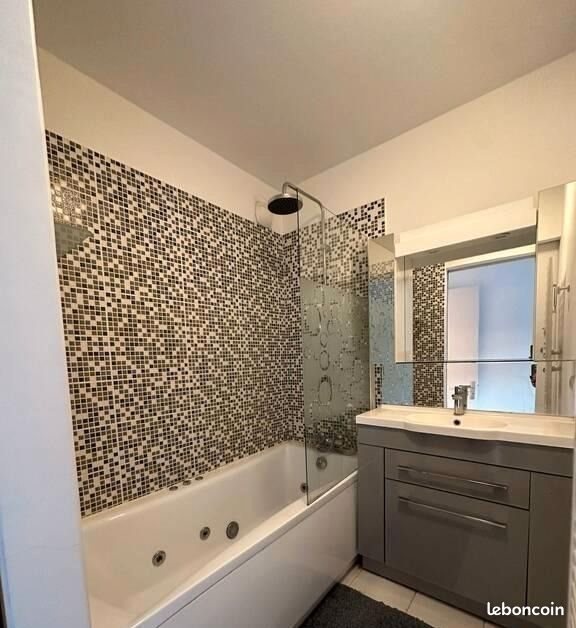 Appartement à louer, 50m², Puteaux