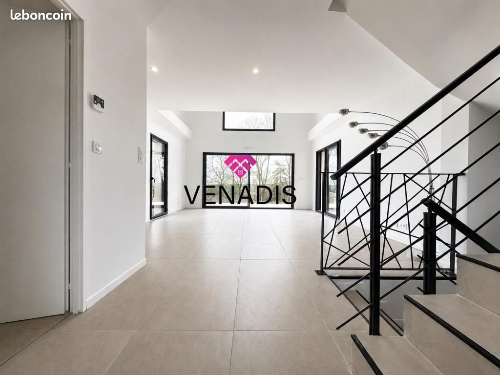Maison à vendre, 156m², Mesnil-sur-l'Estrée