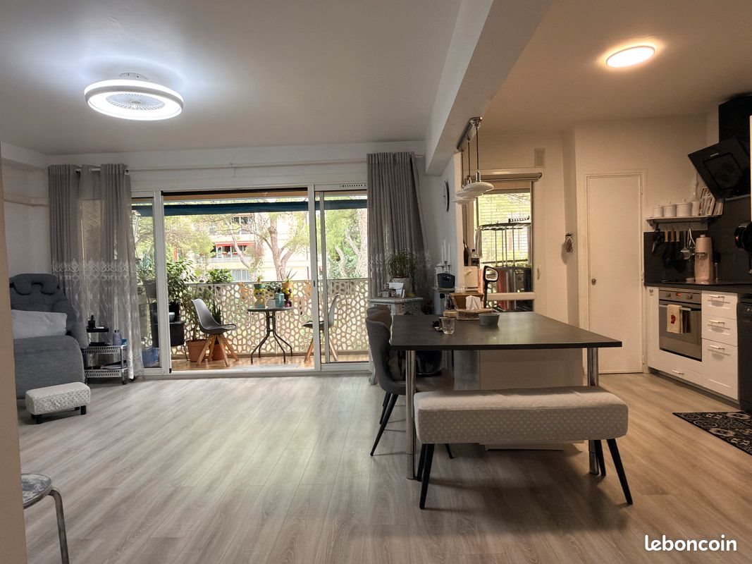 Appartement à louer, 79m², Marseille 9ème