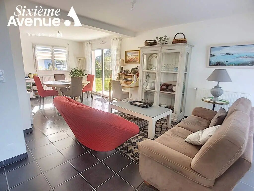 Maison à louer, 95m², Pleuven