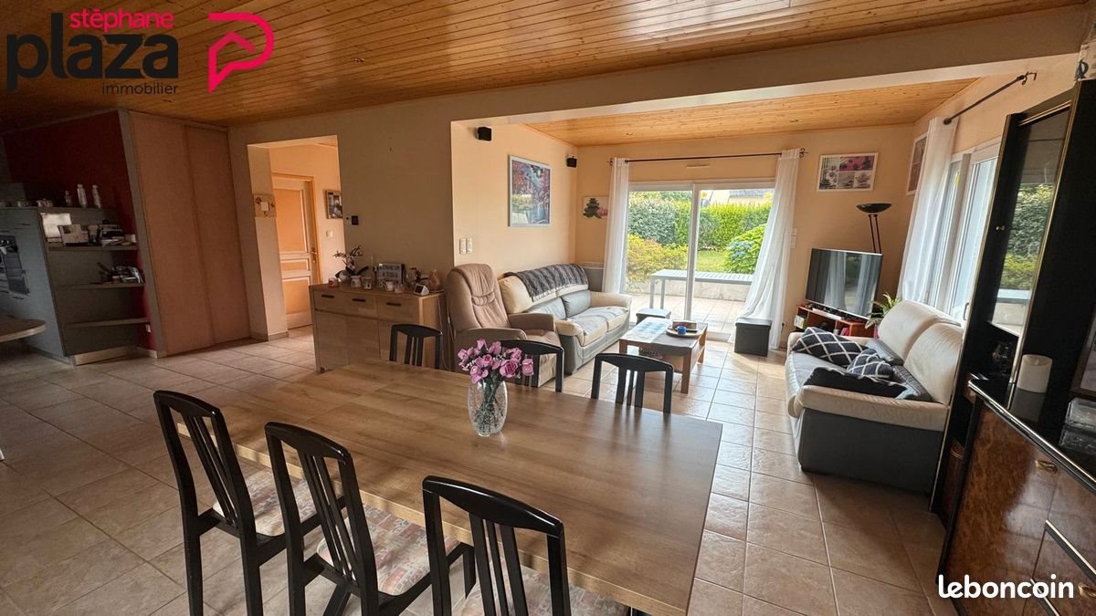 Maison à vendre, 134m², Ploéven