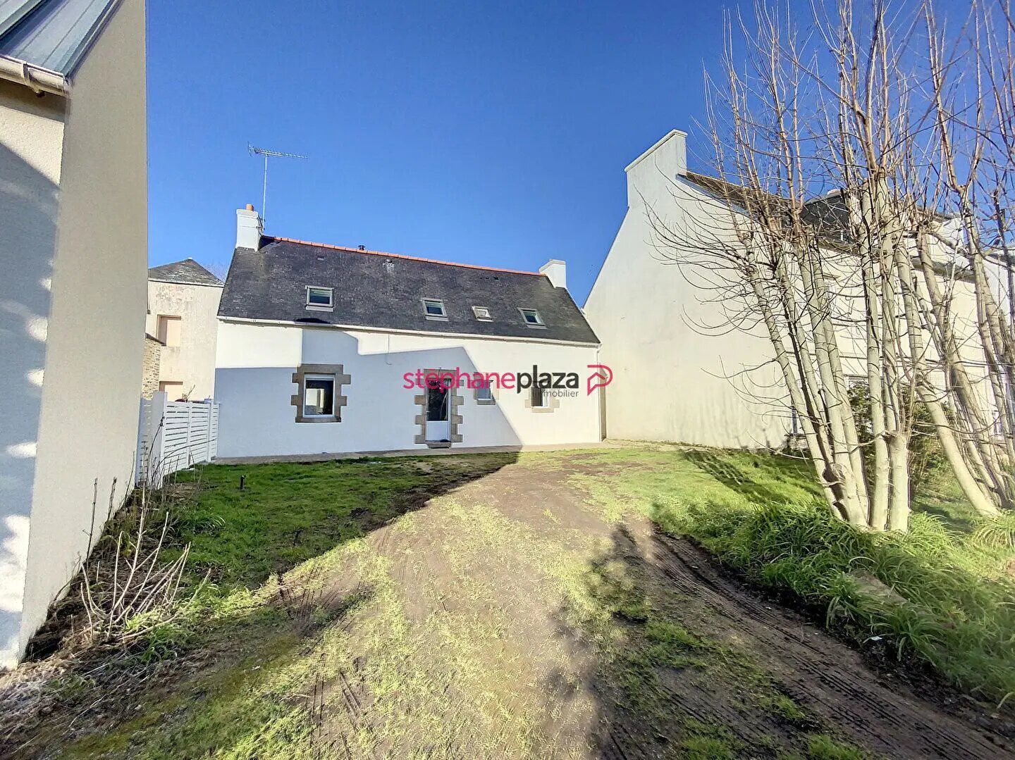 Maison à louer, 89m², Plonéour-Lanvern