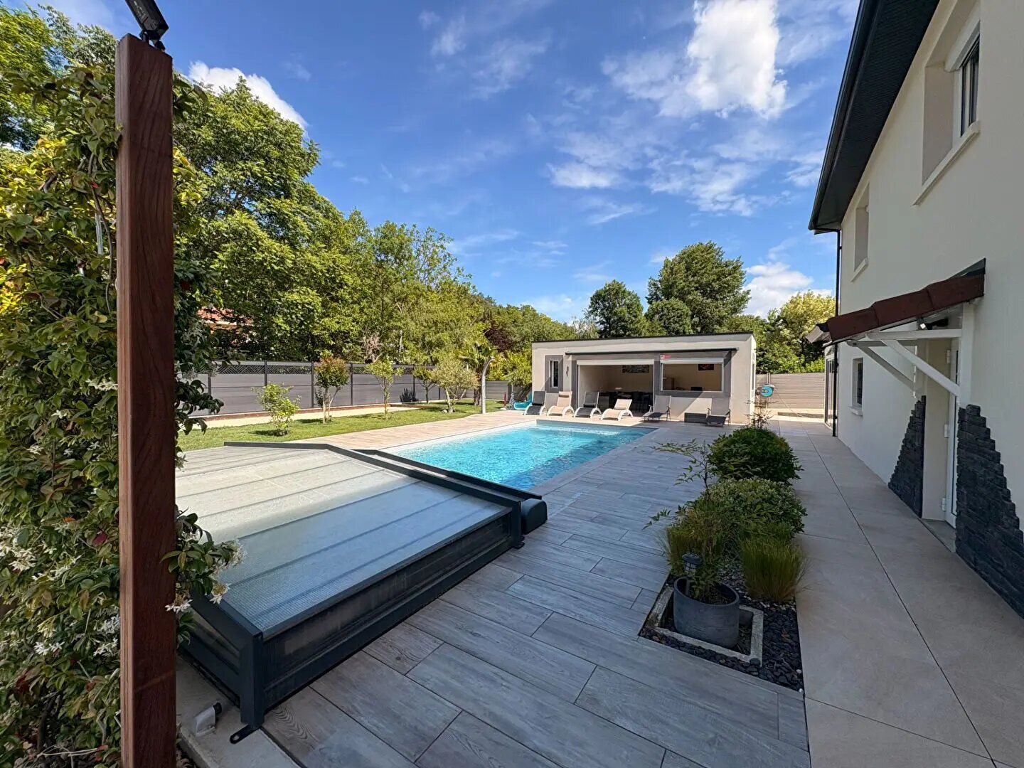 Maison à vendre, 171m², Luzinay