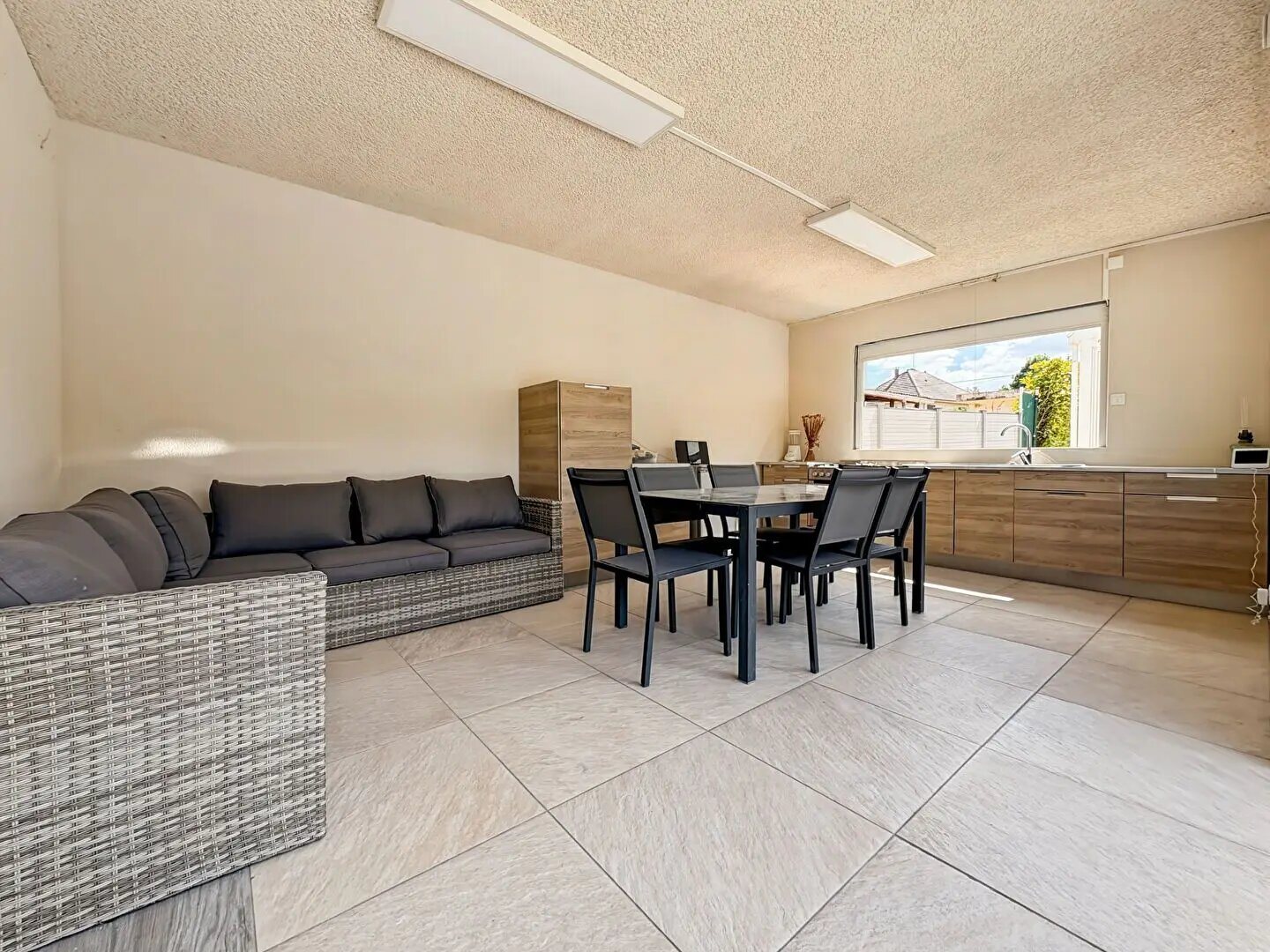 Maison à vendre, 171m², Luzinay