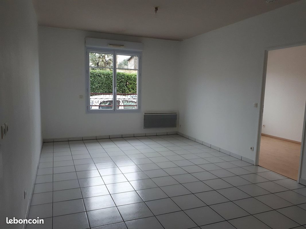 Appartement à louer, 43m², Carbon-Blanc