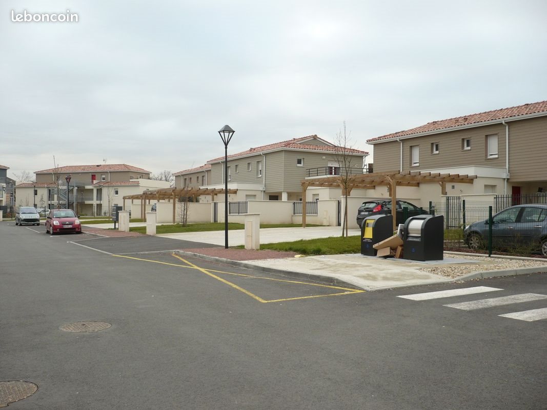 Appartement à louer, 45m², Yvrac
