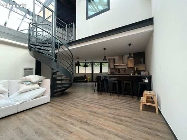 Appartement à louer, 154m², Bordeaux
