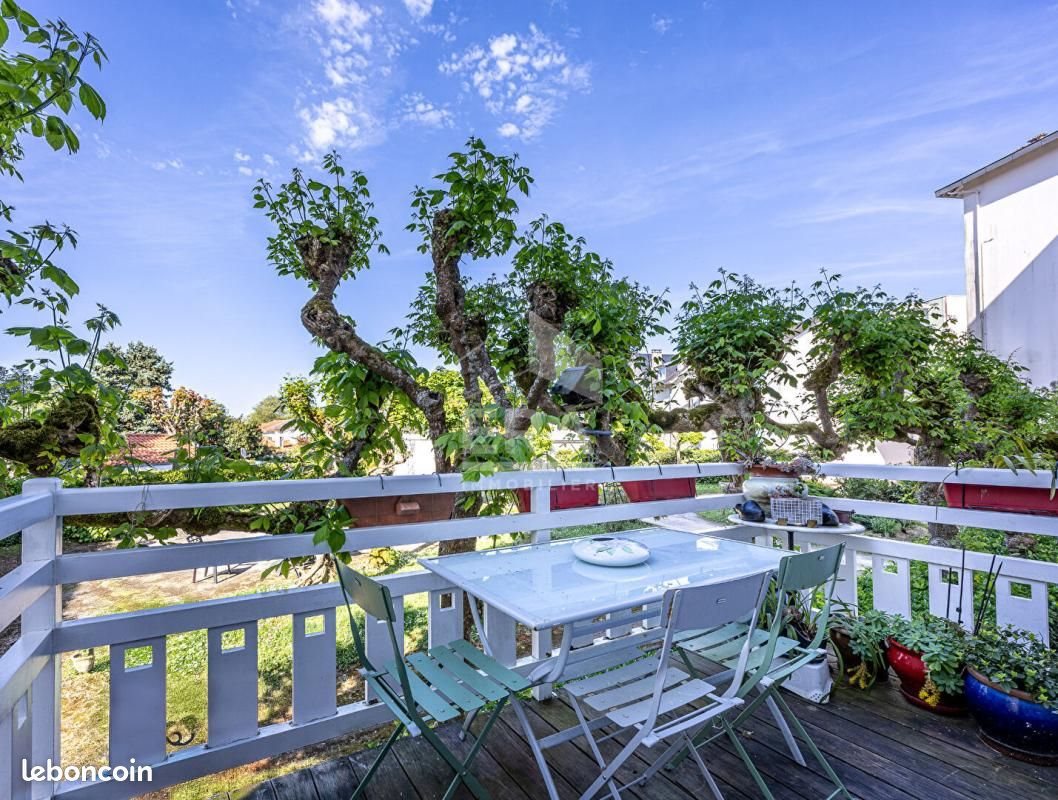 Appartement à vendre, 78m², Royan
