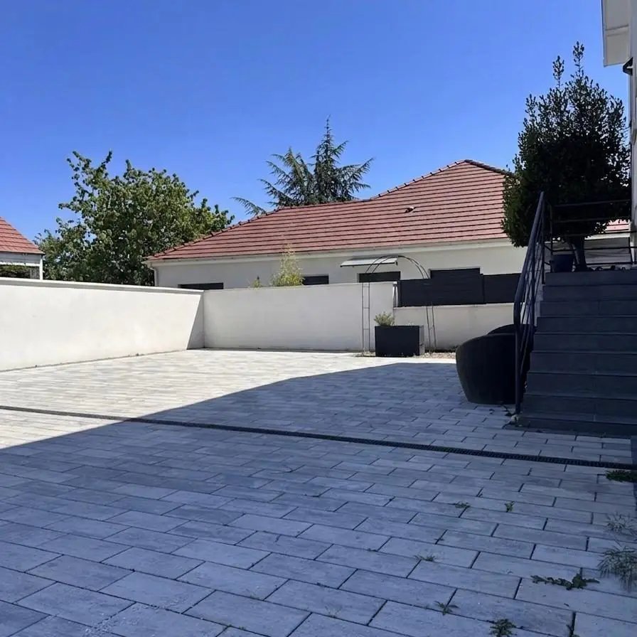 Maison à vendre, 126m², Saint-Apollinaire