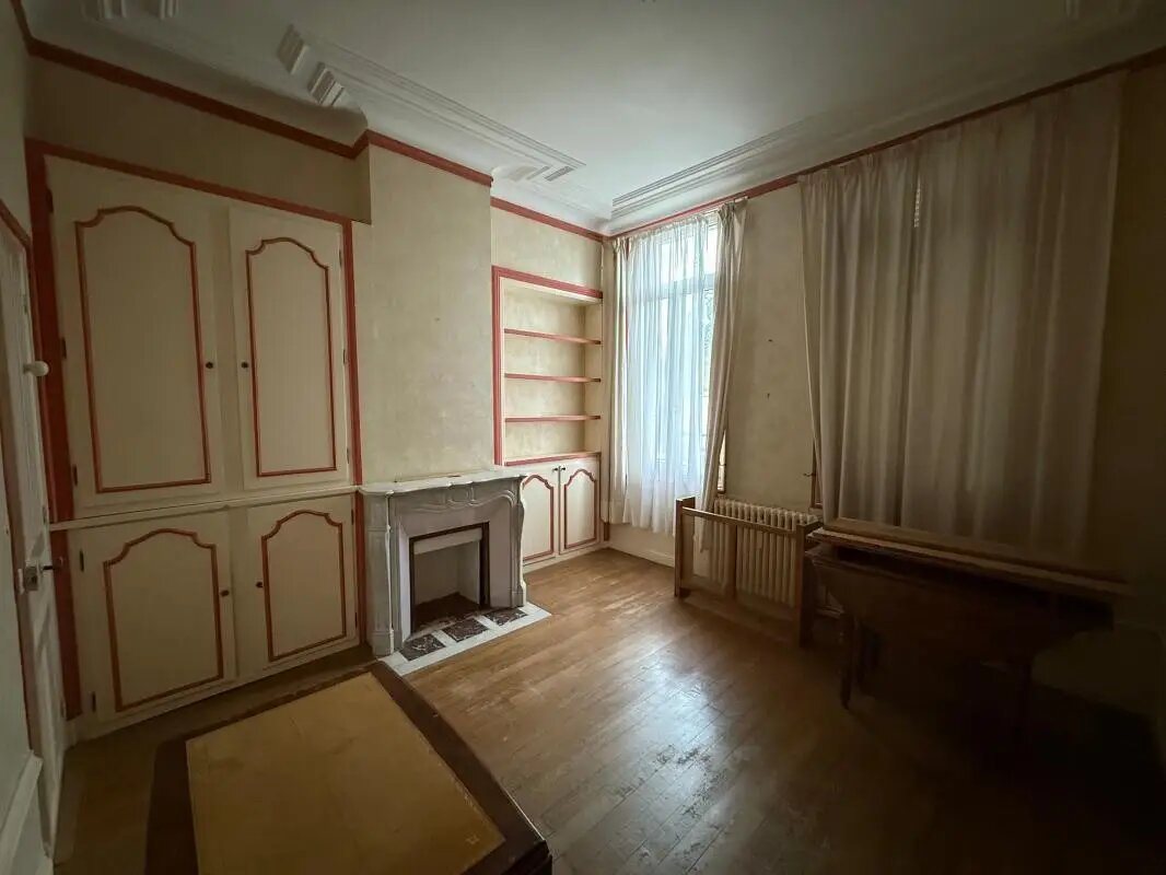 Maison à vendre, 214m², Saint-Quentin