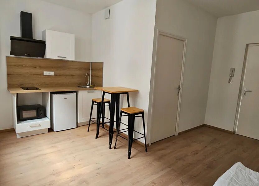 Appartement à louer, 22m², Saint-Quentin
