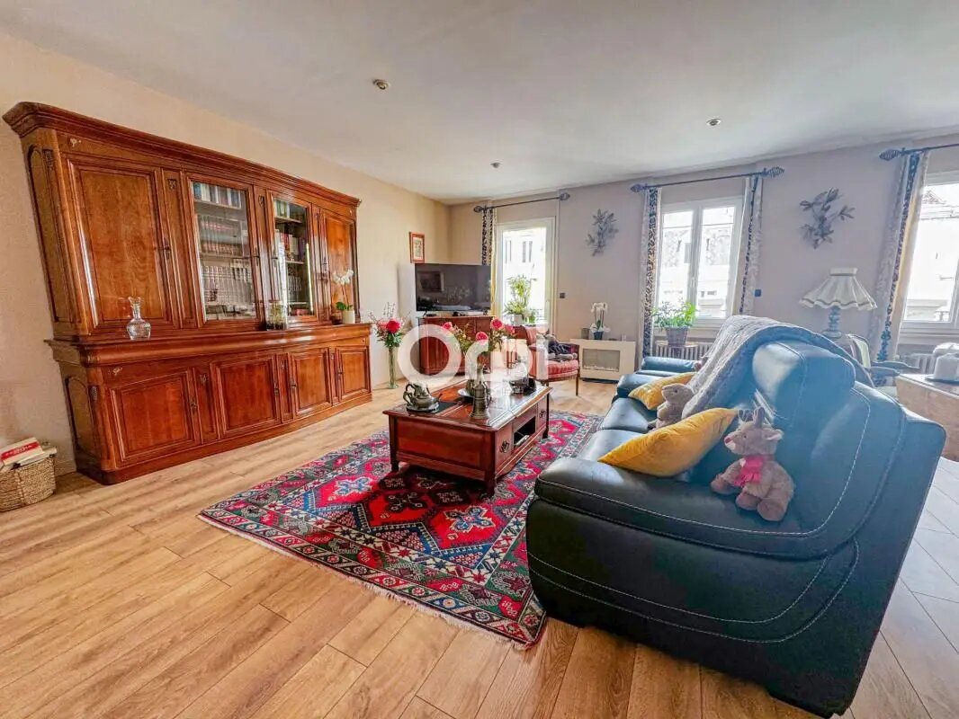 Appartement à vendre, 321m², Saint-Quentin