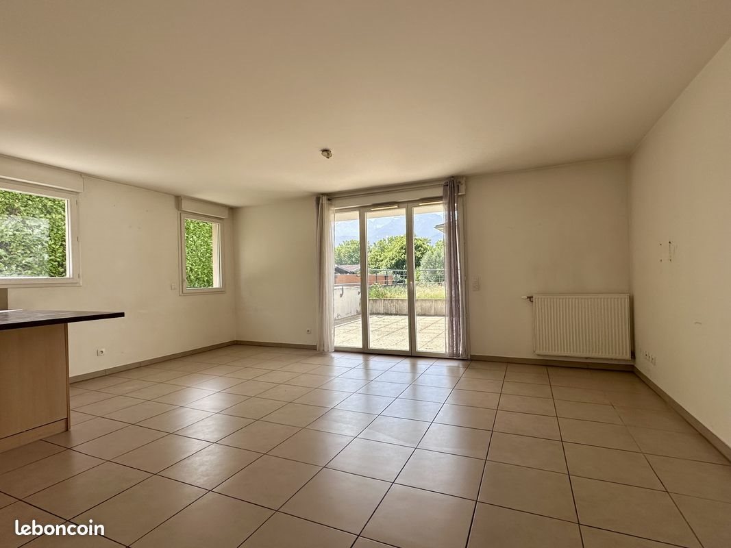 Appartement à vendre, 71m², Saint-Ismier