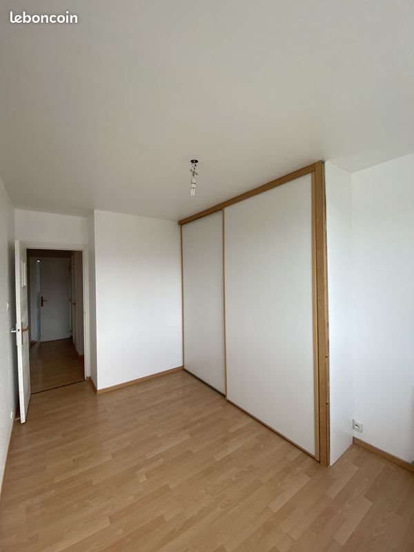 Appartement à louer, 81m², Saint-Martin-d'Hères