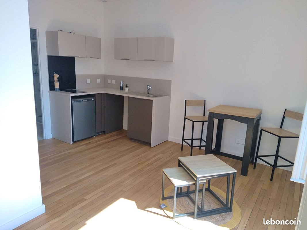 Appartement à louer, 26m², Brive-la-Gaillarde