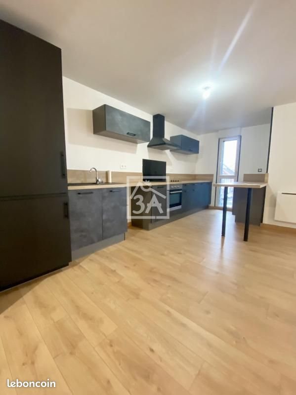 Appartement à louer, 92m², Calais