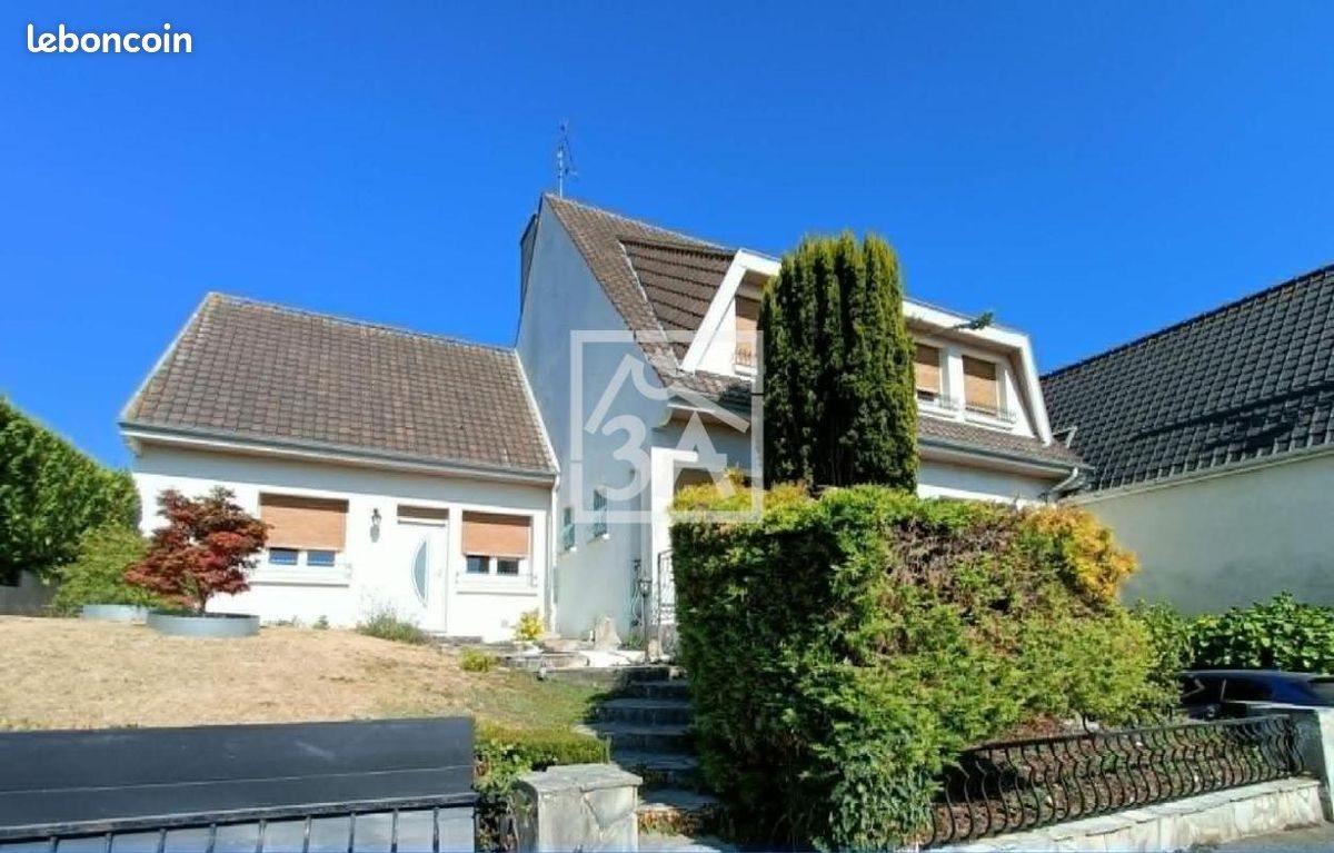 Maison à vendre, 170m², Allouagne