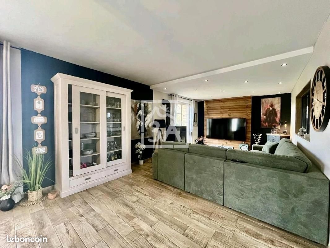Maison à vendre, 181m², Thiembronne