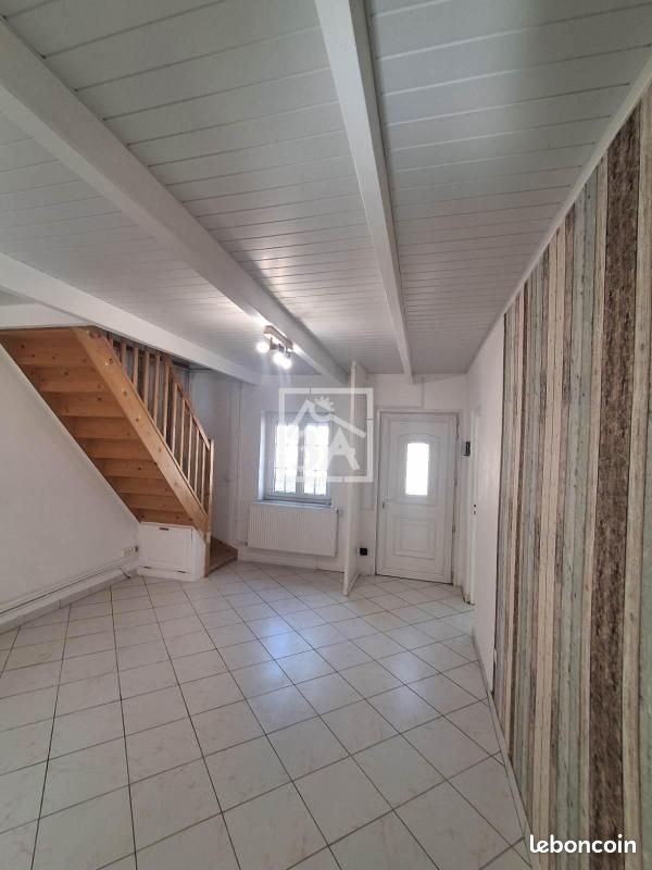 Maison à louer, 67m², Guînes