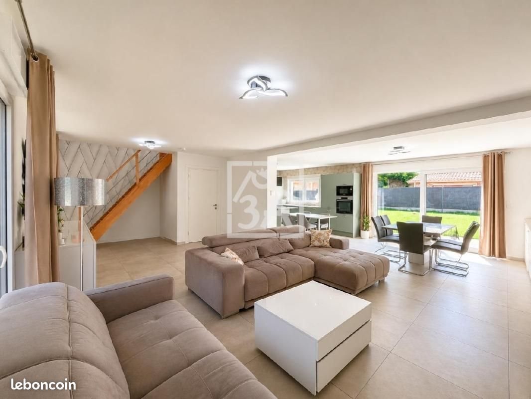 Maison à vendre, 137m², Longuenesse