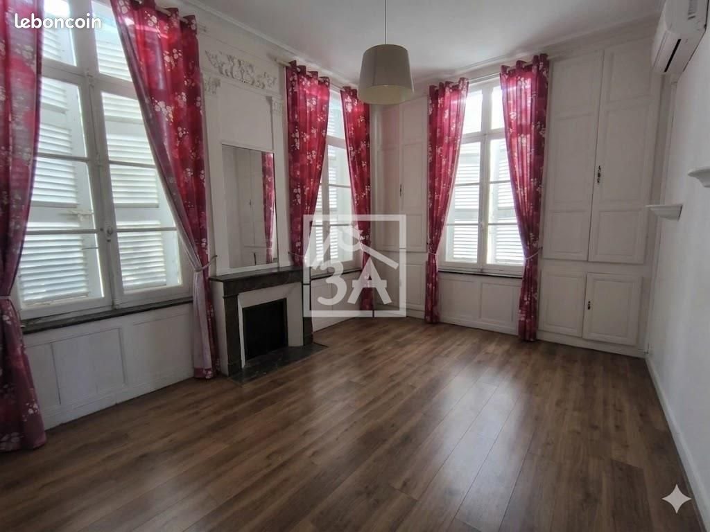 Maison à vendre, 265m², Moulle