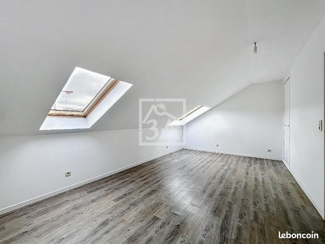 Appartement à louer, 71m², Lille
