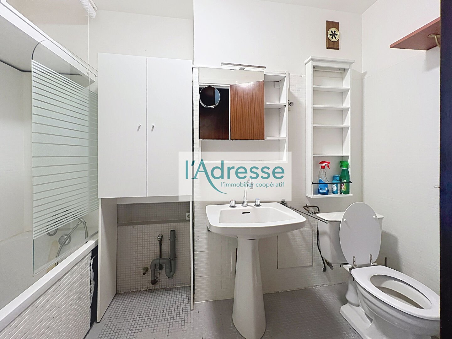 Appartement à louer, 27m², Paris 8ème