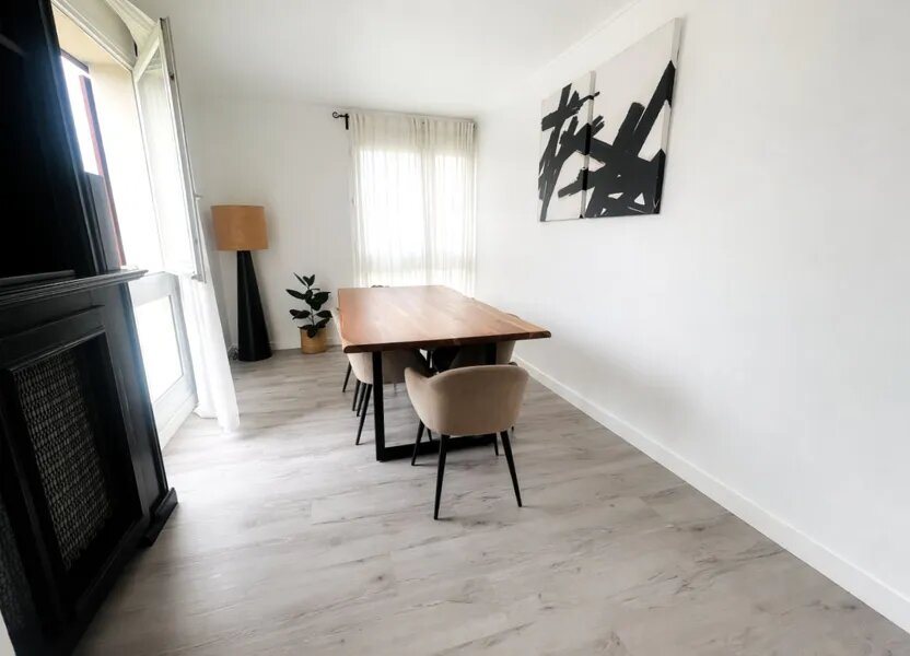 Appartement à louer, 76m², Bry-sur-Marne