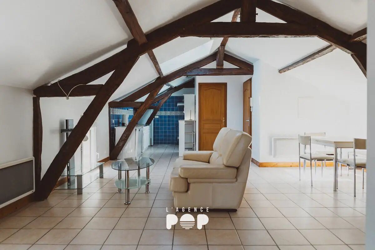 Appartement à louer, 53m², Vergt