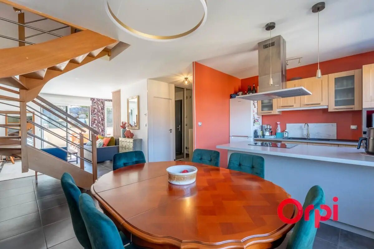 Maison à vendre, 116m², Saint-Pierre-la-Palud