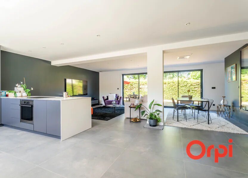 Maison à vendre, 174m², Lentilly