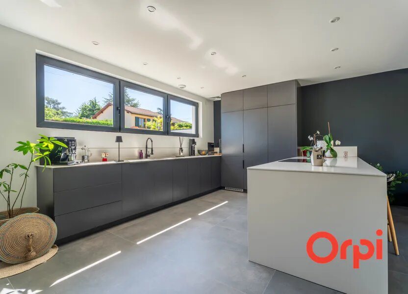 Maison à vendre, 174m², Lentilly