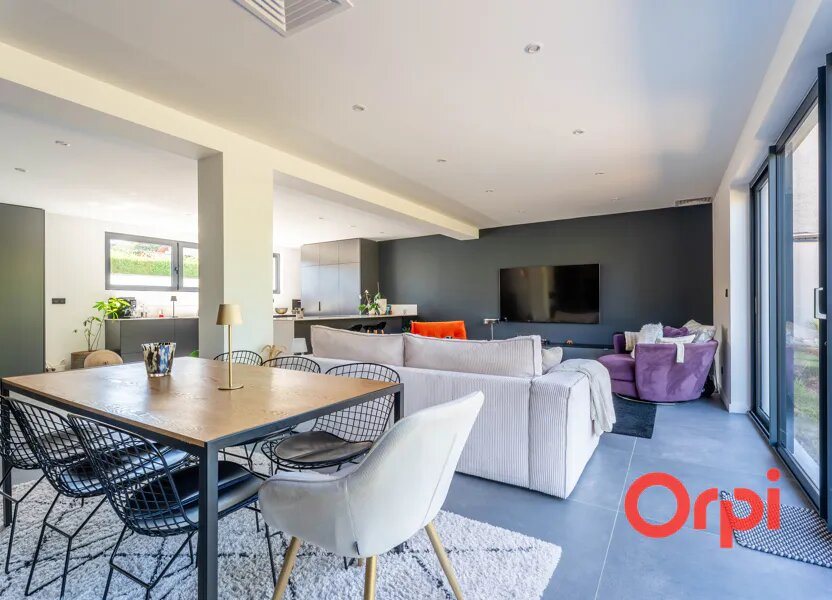 Maison à vendre, 174m², Lentilly