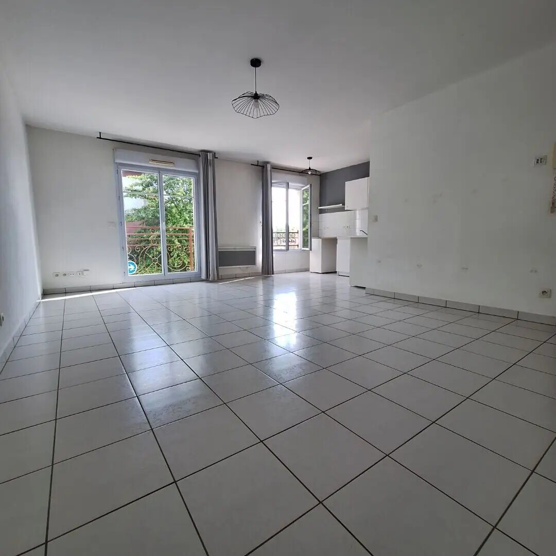 Appartement à vendre, 57m², Carbon-Blanc