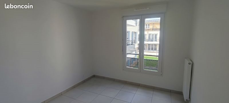 Appartement à louer, 42m², Epône