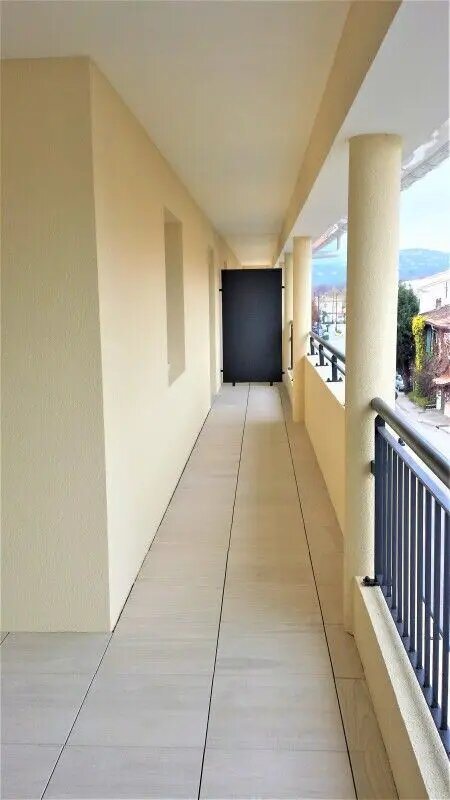 Appartement à louer, 45m², Cogolin
