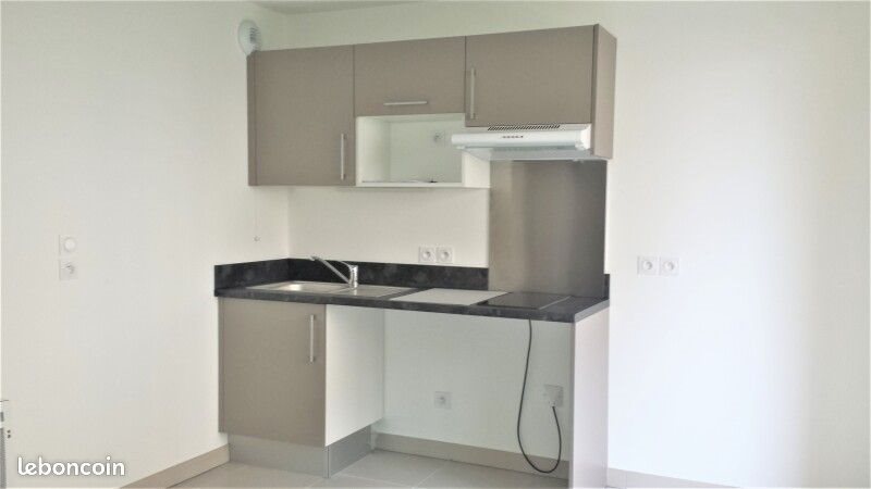 Appartement à louer, 30m², Cogolin