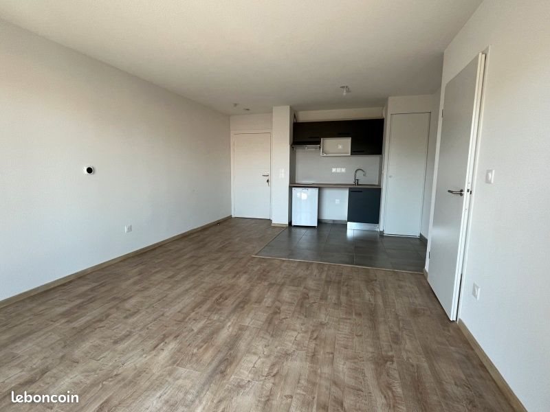Appartement à louer, 44m², Eaunes