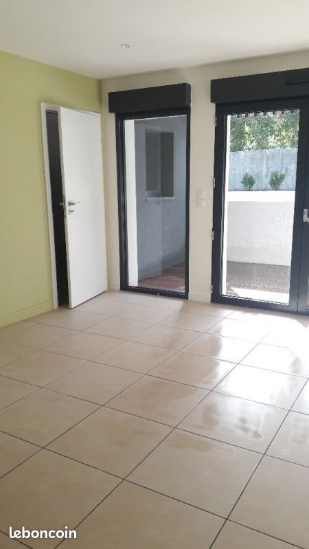 Appartement à louer, 49m², Cogolin
