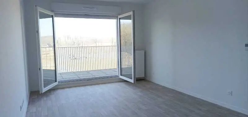 Appartement à louer, 91m², Melun