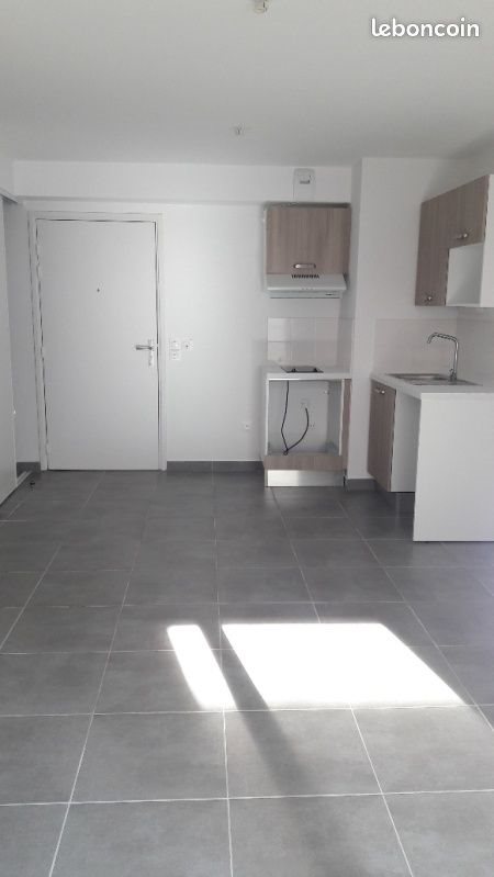 Appartement à louer, 35m², Marseille 10ème