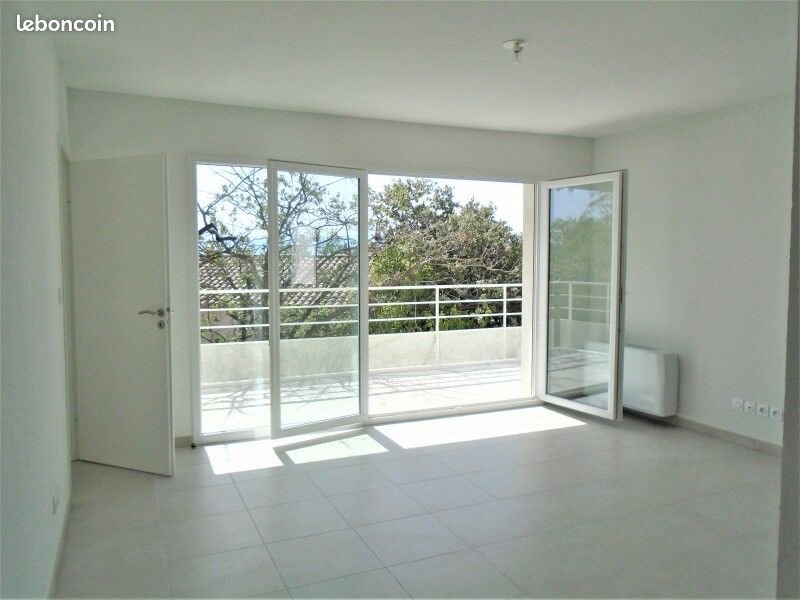 Appartement à louer, 44m², Le Cannet-des-Maures