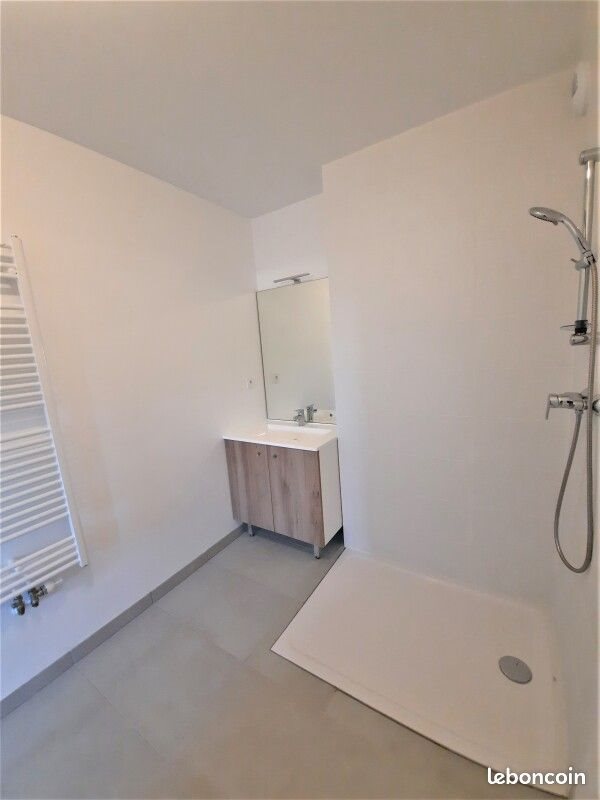 Appartement à louer, 26m², Castelginest