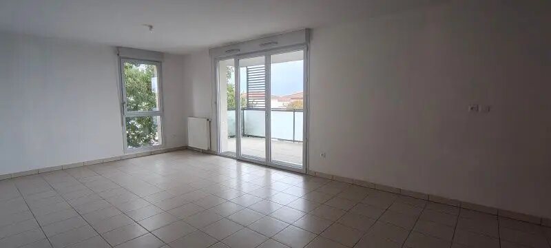 Appartement à louer, 62m², Gratentour
