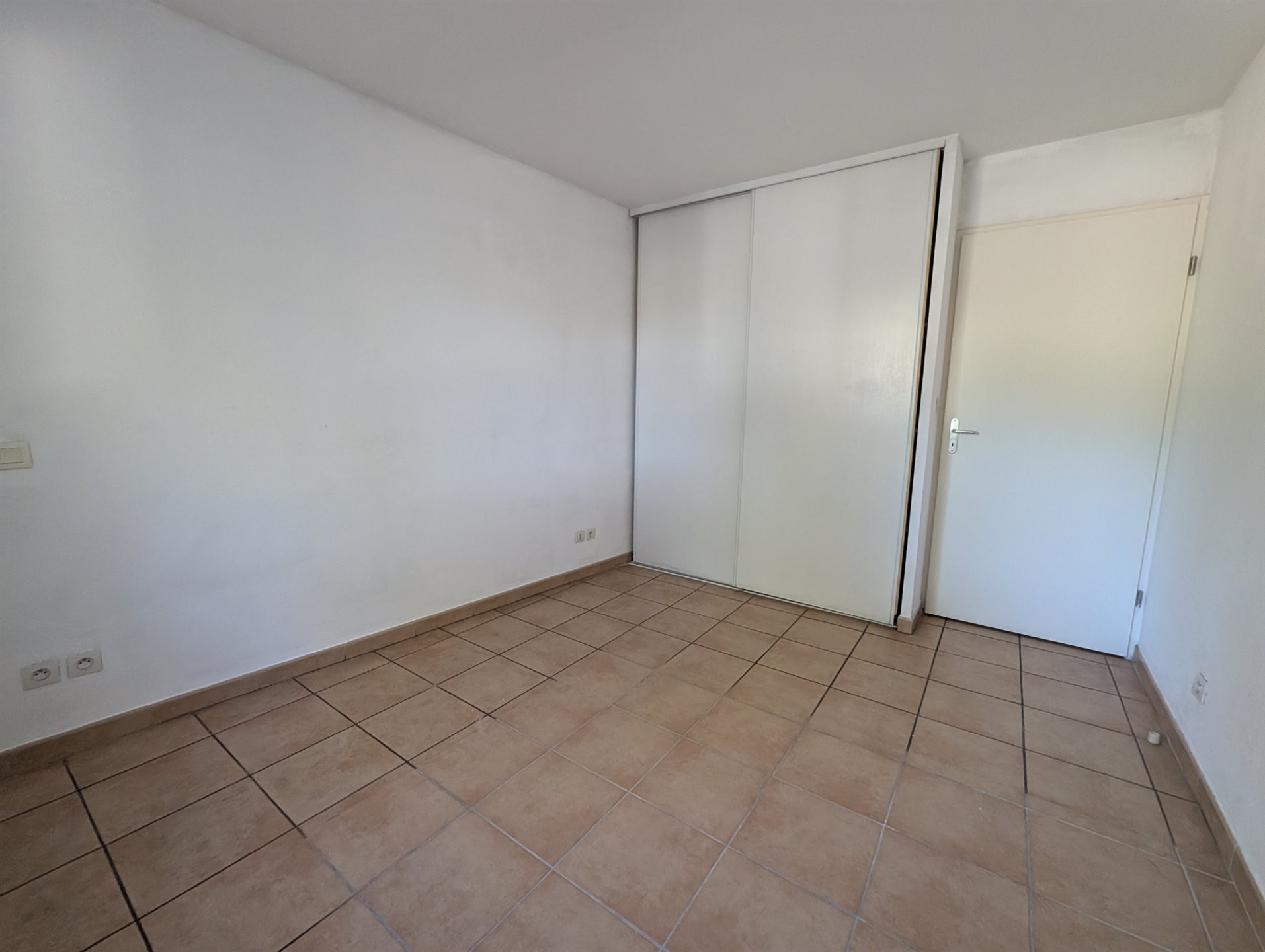 Appartement à louer, 45m², Nîmes