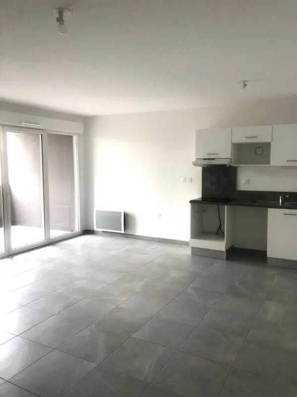 Appartement à louer, 48m², Arles