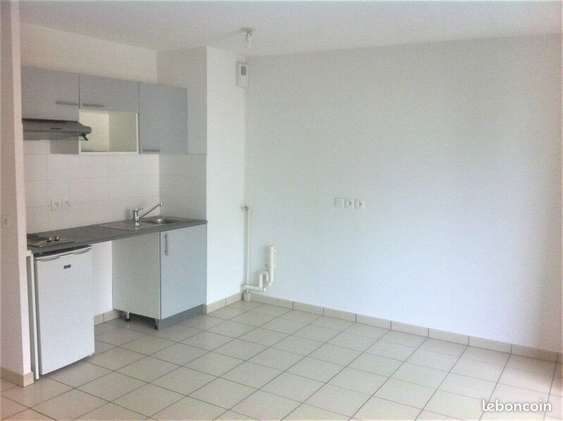 Appartement à louer, 30m², Bègles