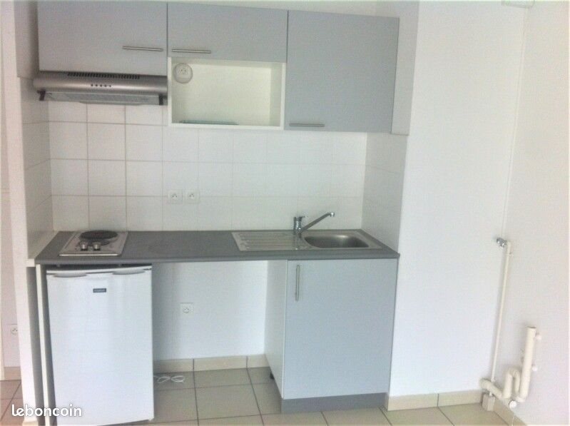 Appartement à louer, 30m², Bègles
